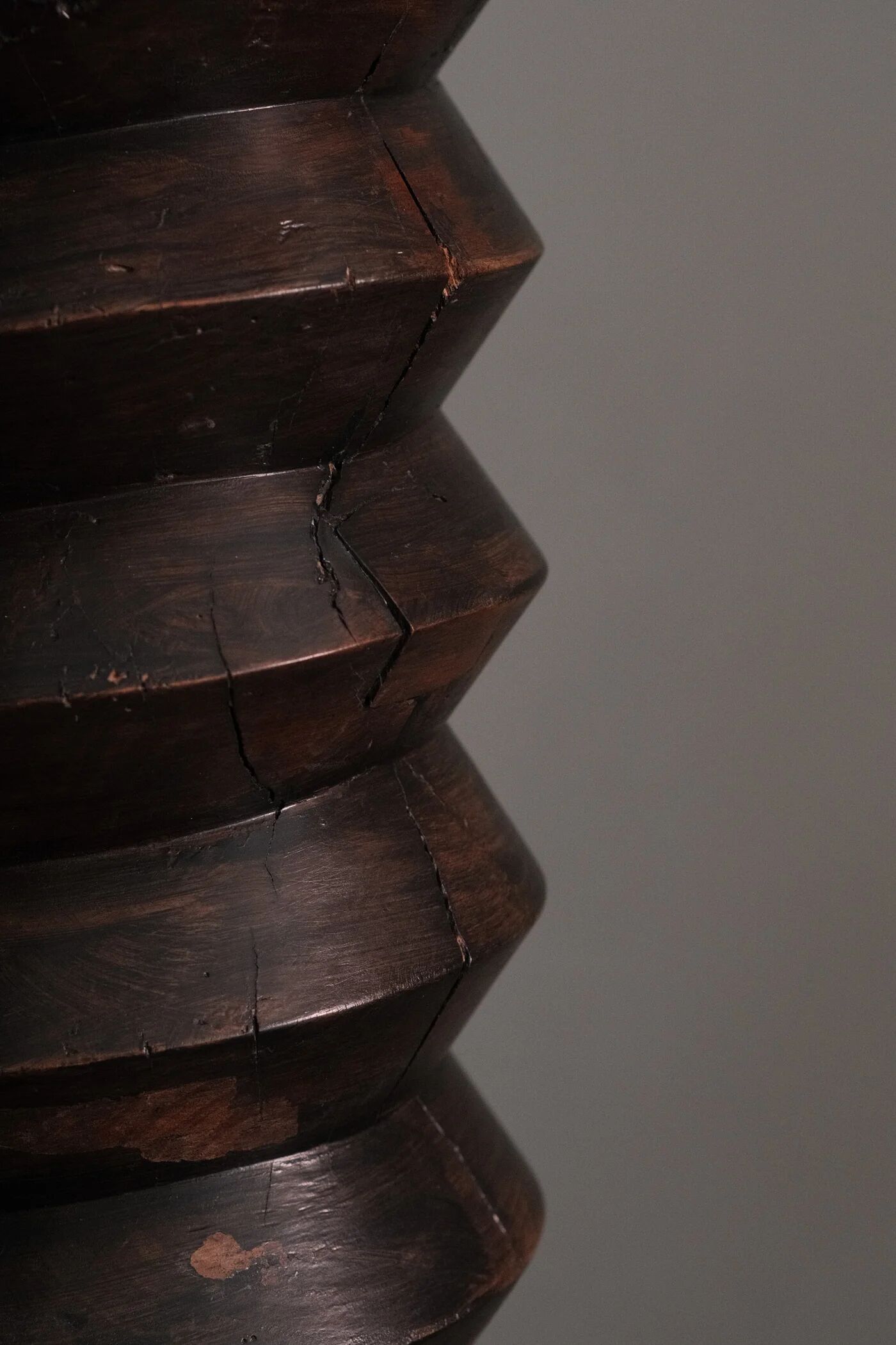 Socle en chêne