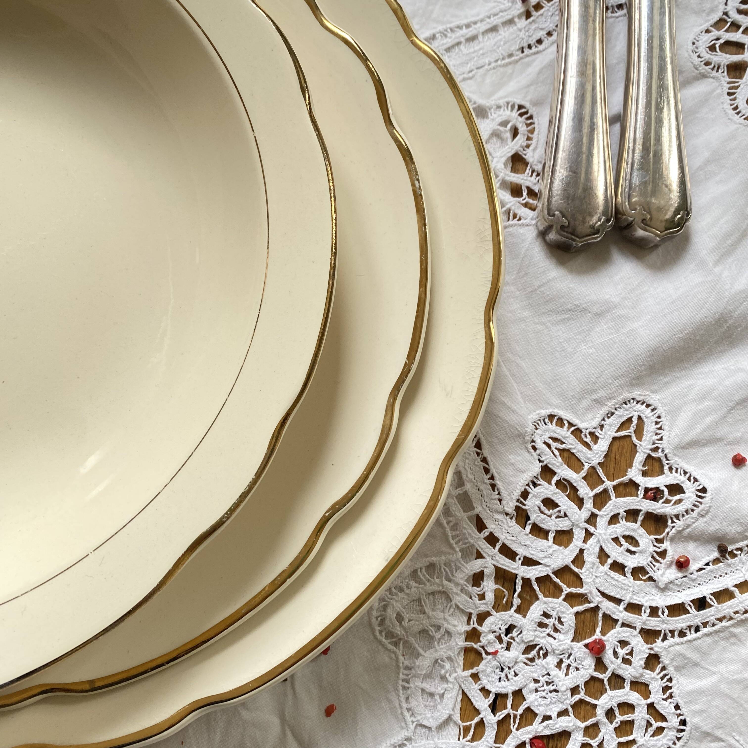 Set of 3 Digoin Sarreguemines old earthenware serving dishes in beige and gilded color ACC-7259