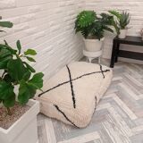 Handmade Berber armchair in wool