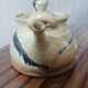 Théière en poterie estampillé vintage