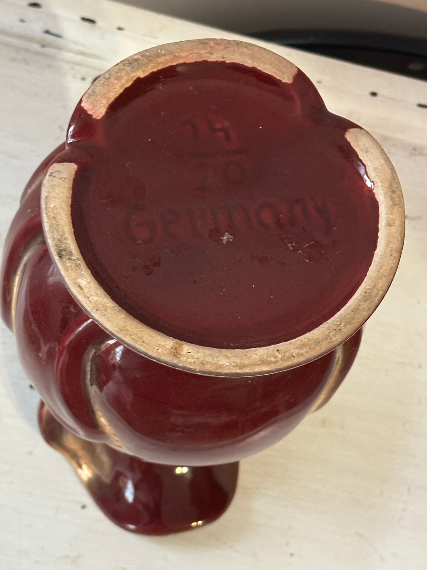 Pichet Mid-Century ceramic no 14/20 Germany - Ruby red enhanced O
