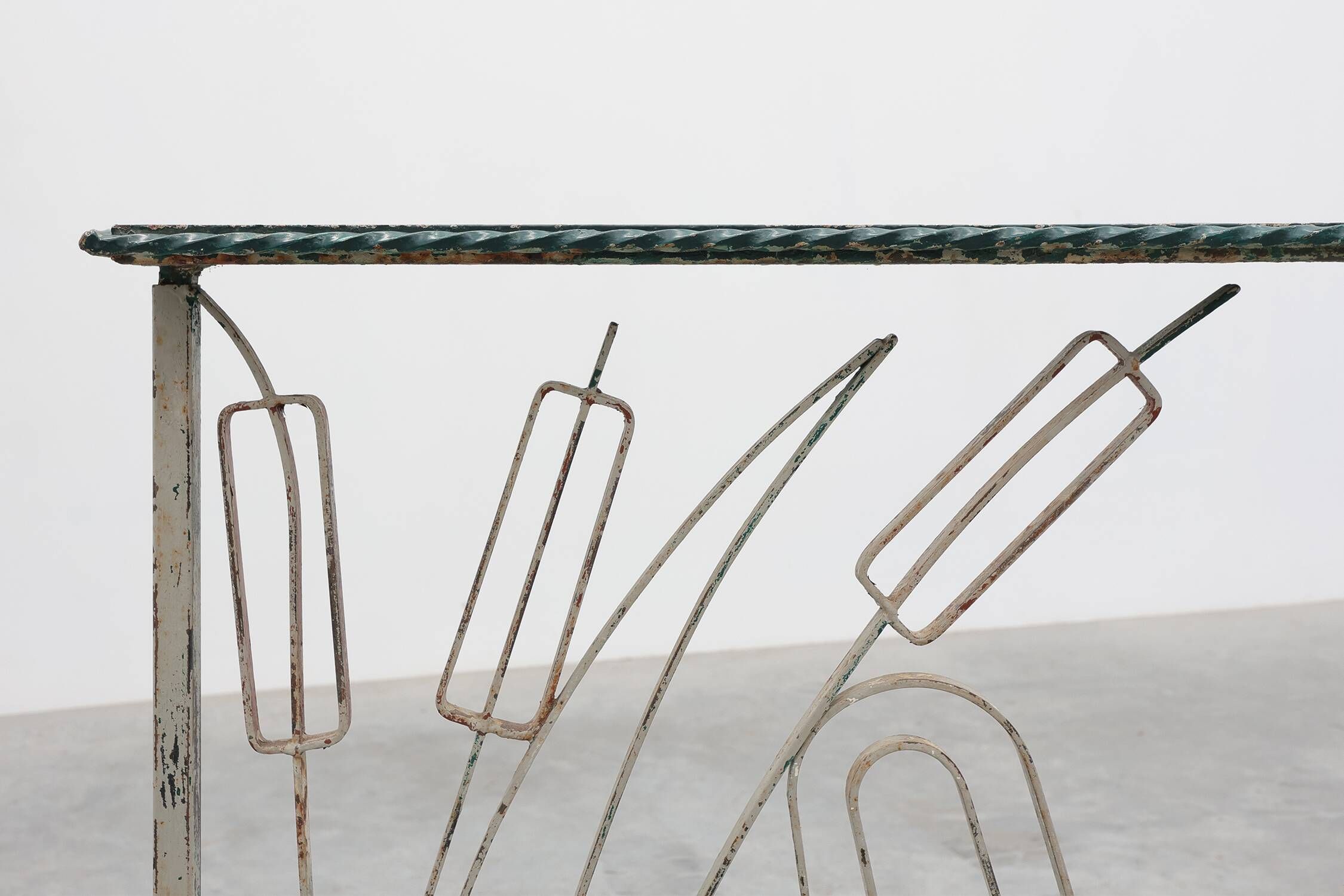 Art Deco Wrought Iron Plant Stand with Heron and Bulrushes, France, Circa 1