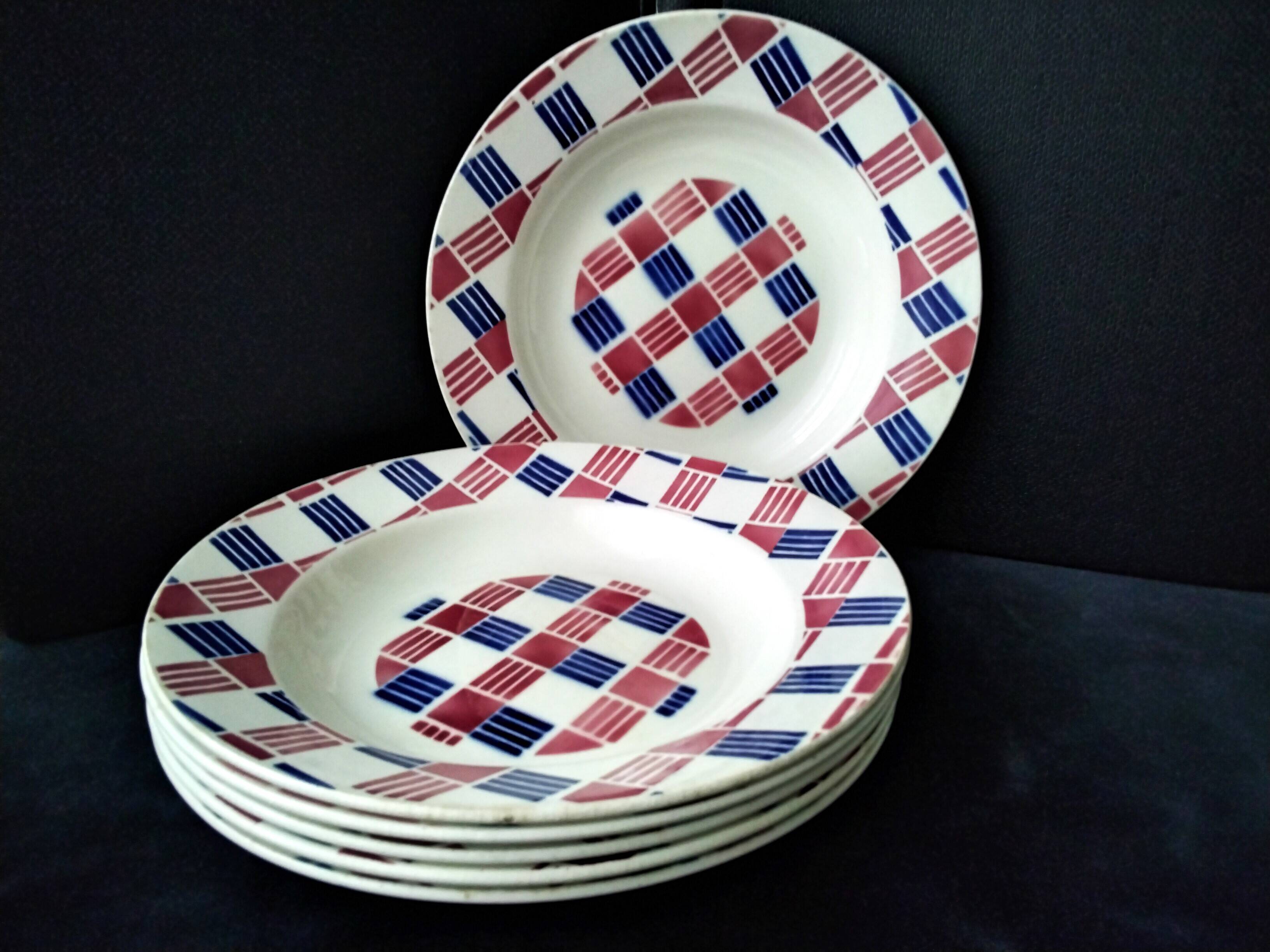 6 Saint Amand earthenware soup plates, Art Deco style