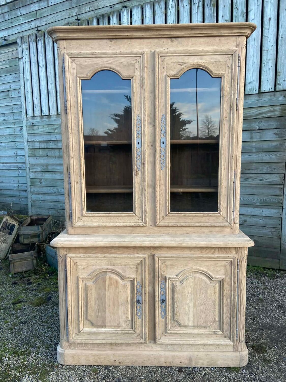 Buffet / sideboard in raw wood