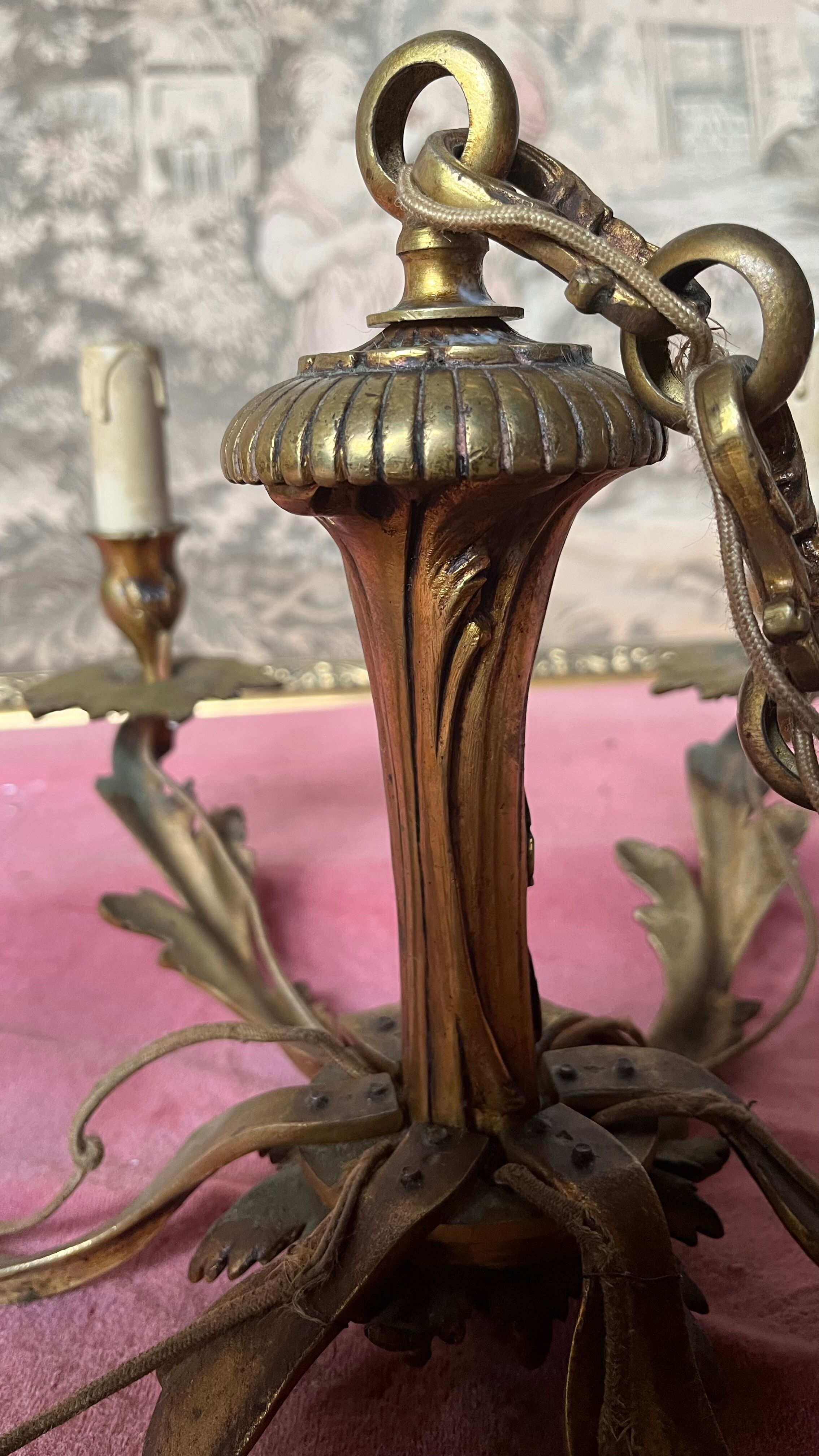 Lustre bronze doré 6 bougies annees 100