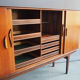 Buffet en teck des années 1930-60