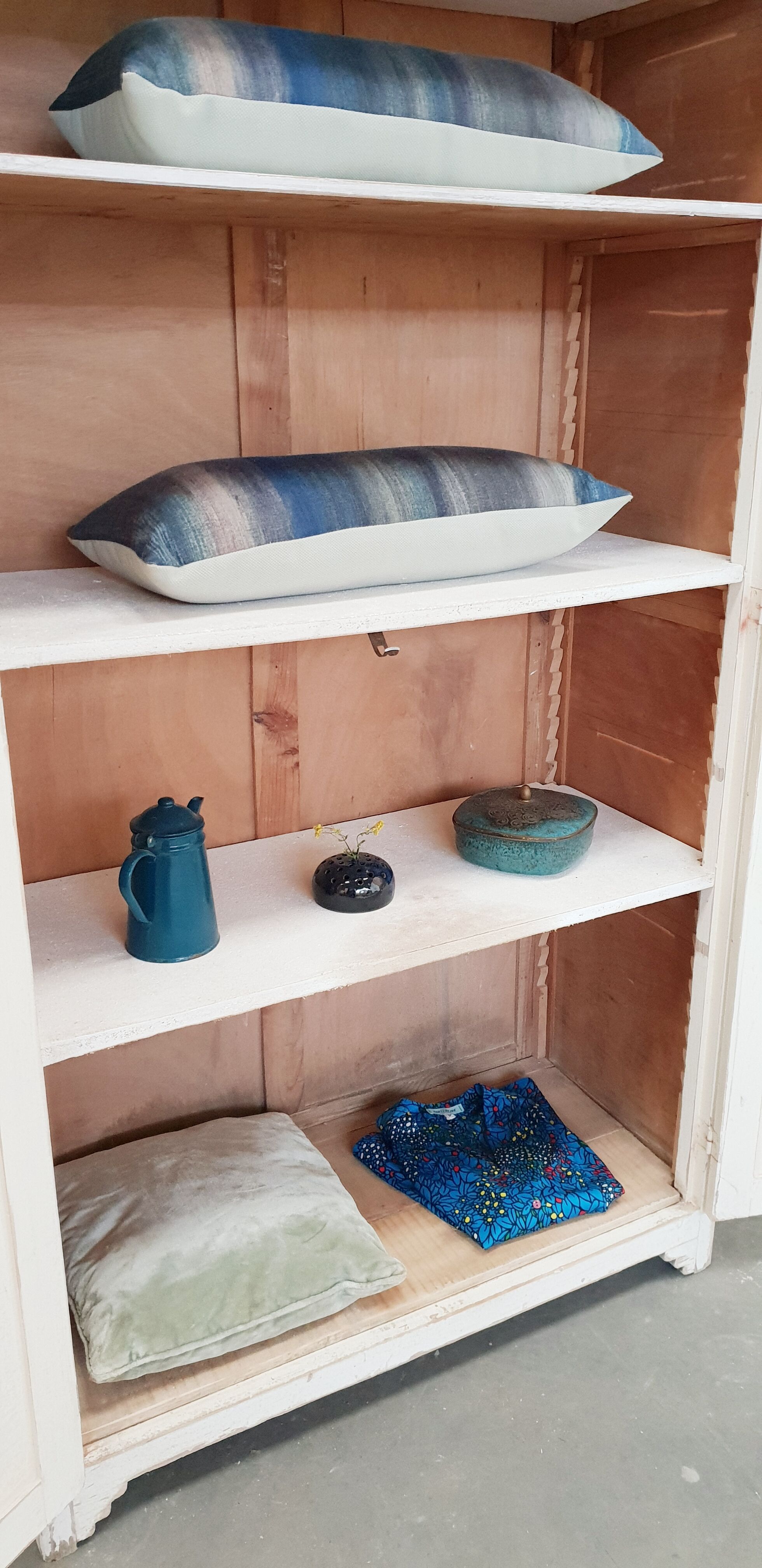 Vintage parisian cabinet