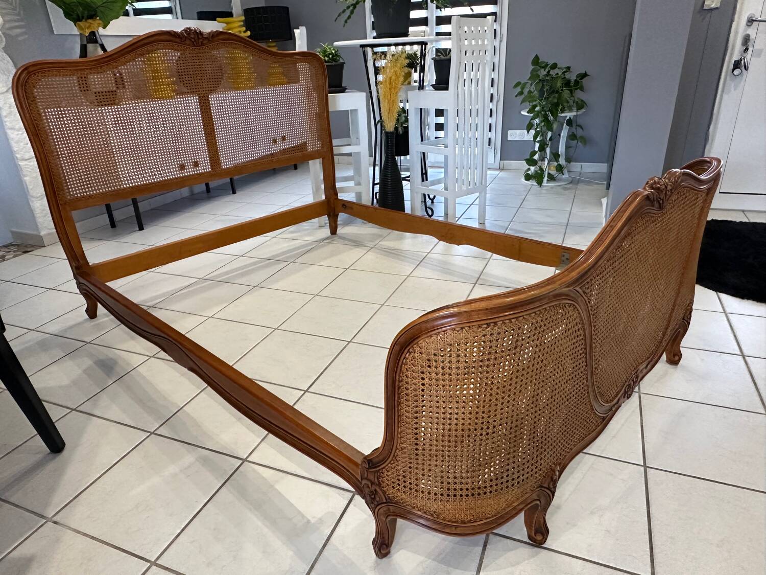 Lit basket in caning Louis XV style 1950