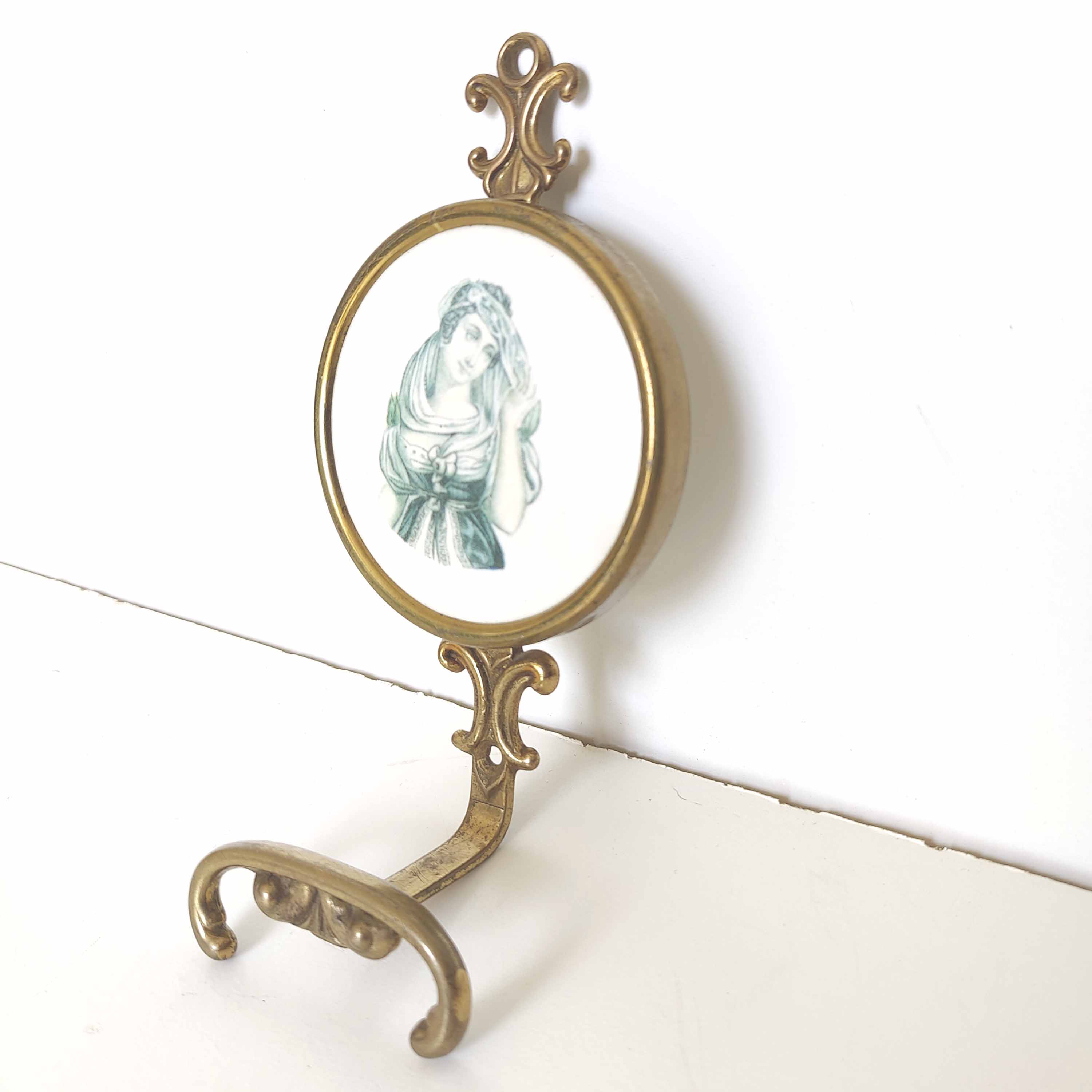 Brass hook with romantic decor for women