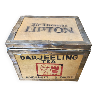 Wooden box on Thomas Lipton