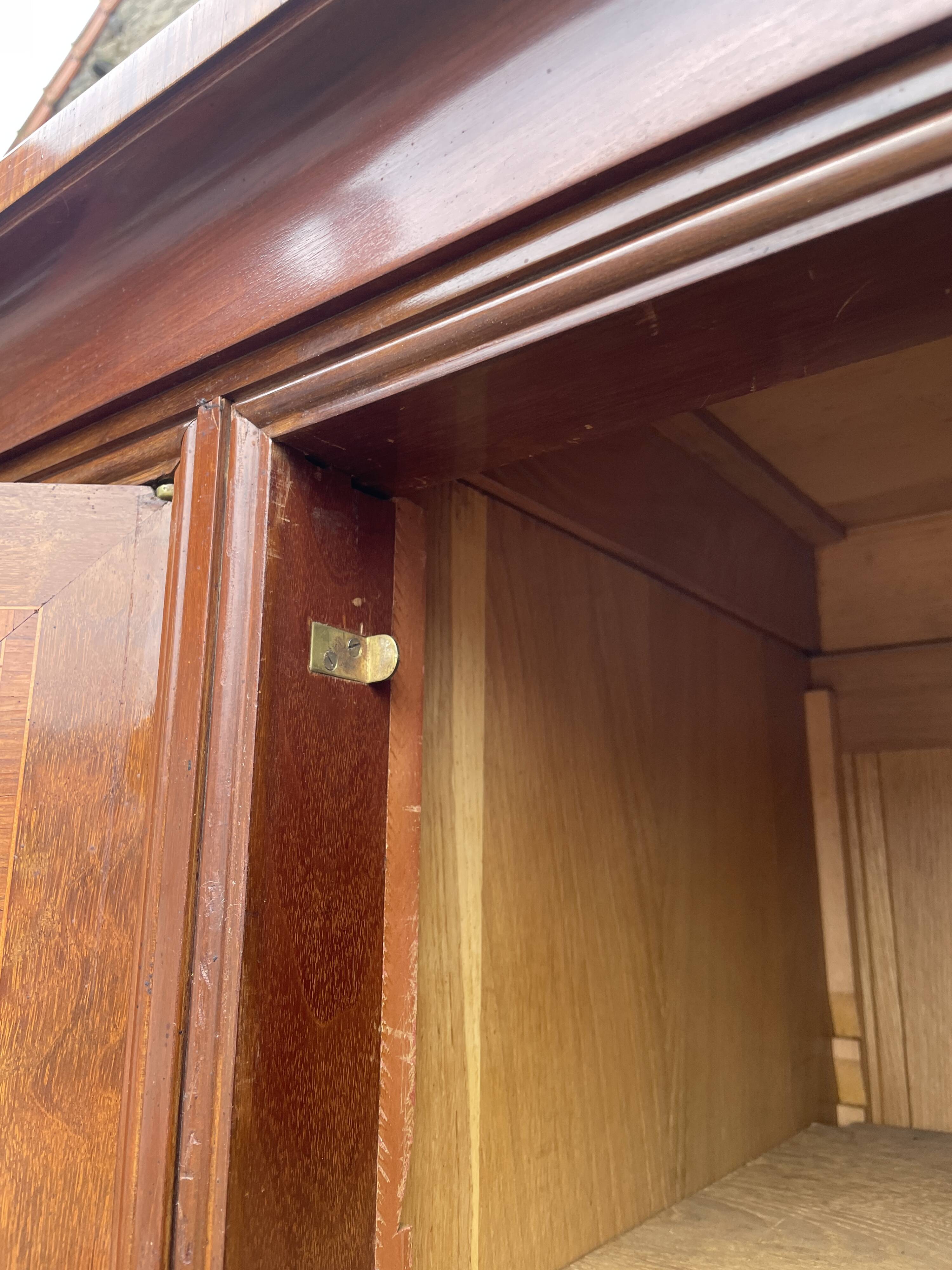 Louis XVI wardrobe, bronze oak and marquetry