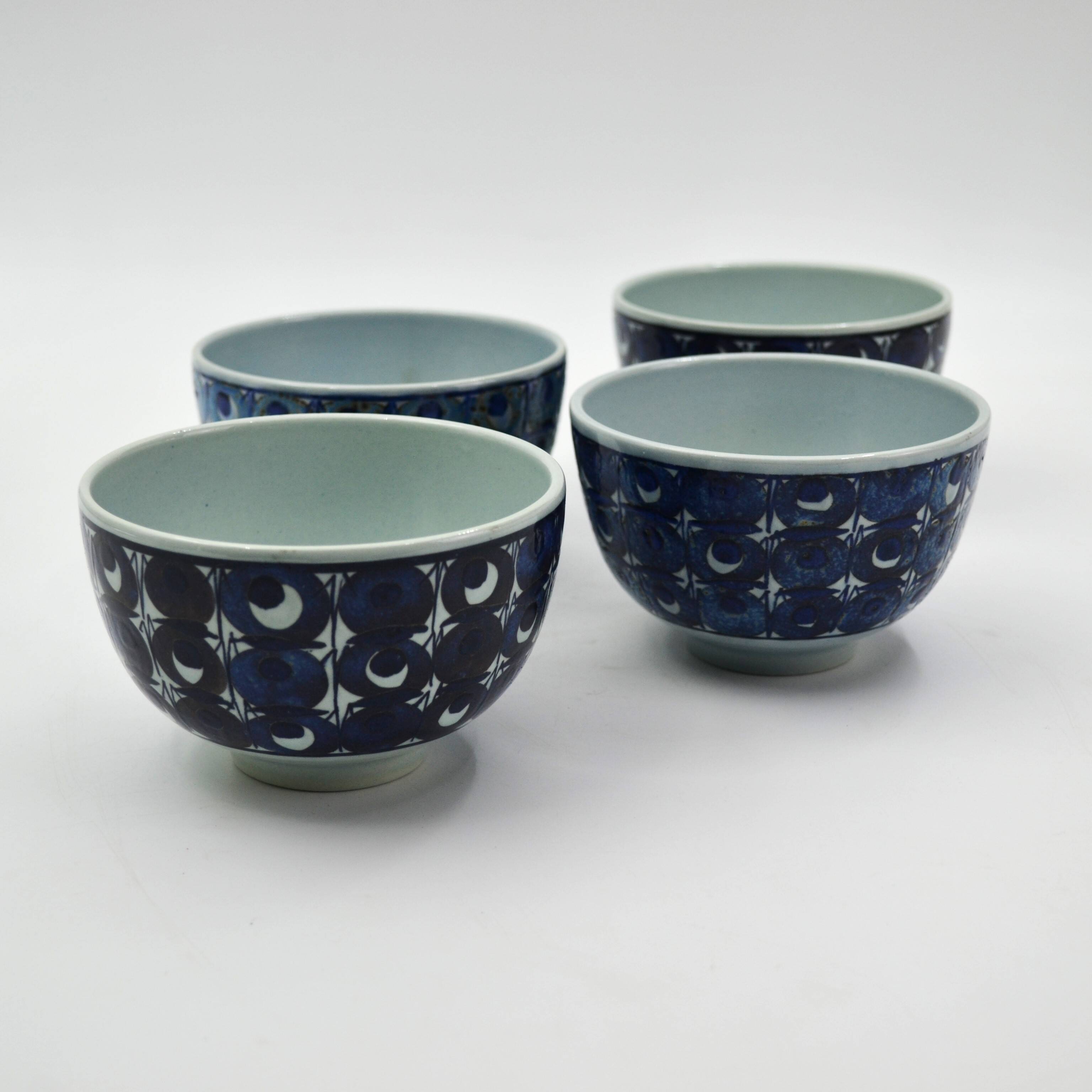 Bowl in earthenware from the Tenera series by Grete Helland-Hansen for Royal Copenhagen.