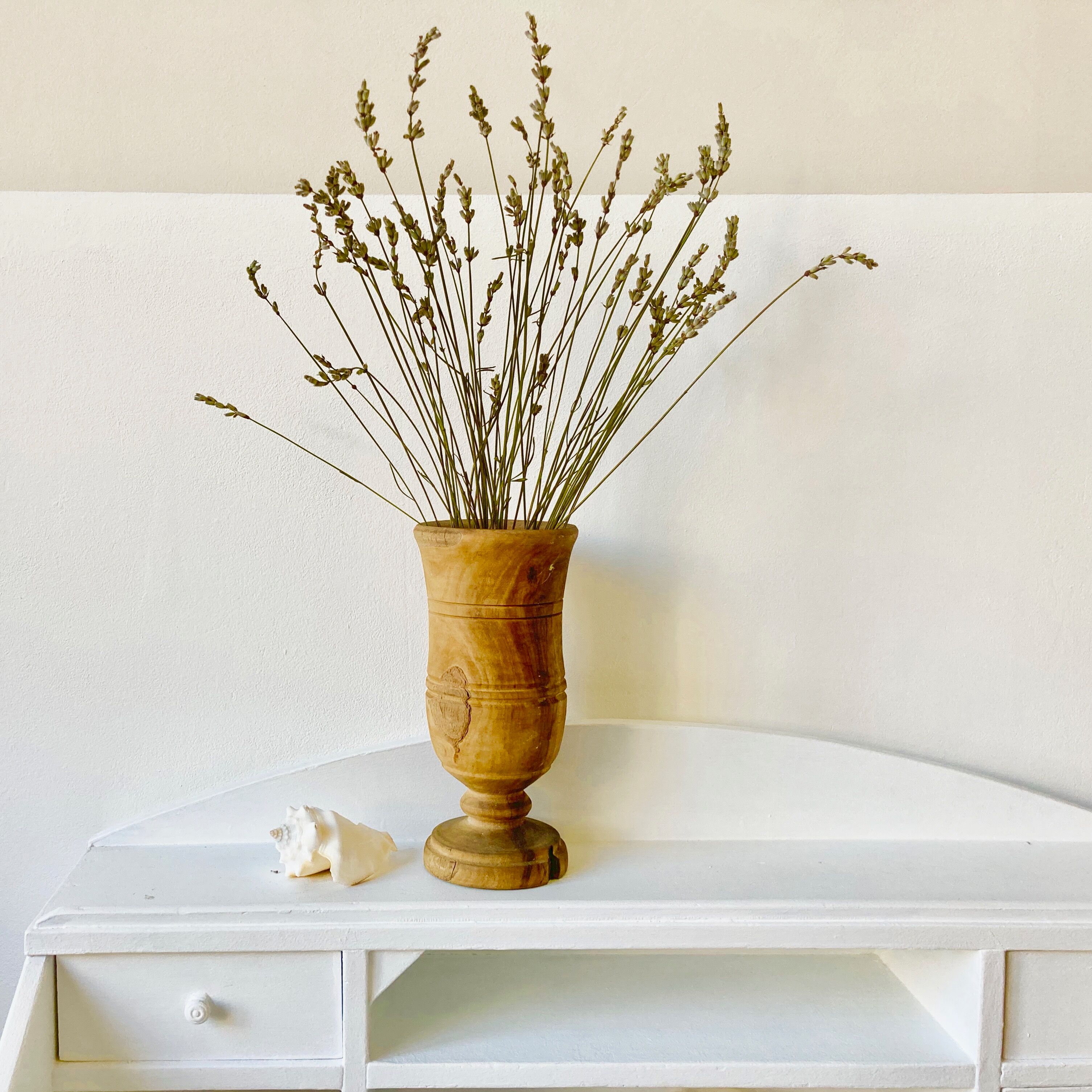 Raw wooden vase 19cm