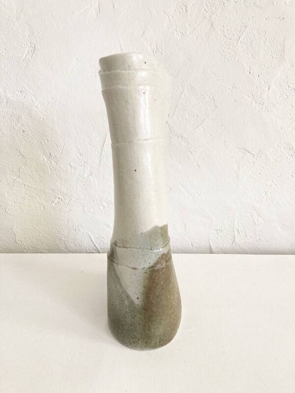 Vase en céramique de Virebent, design de Claire Debril