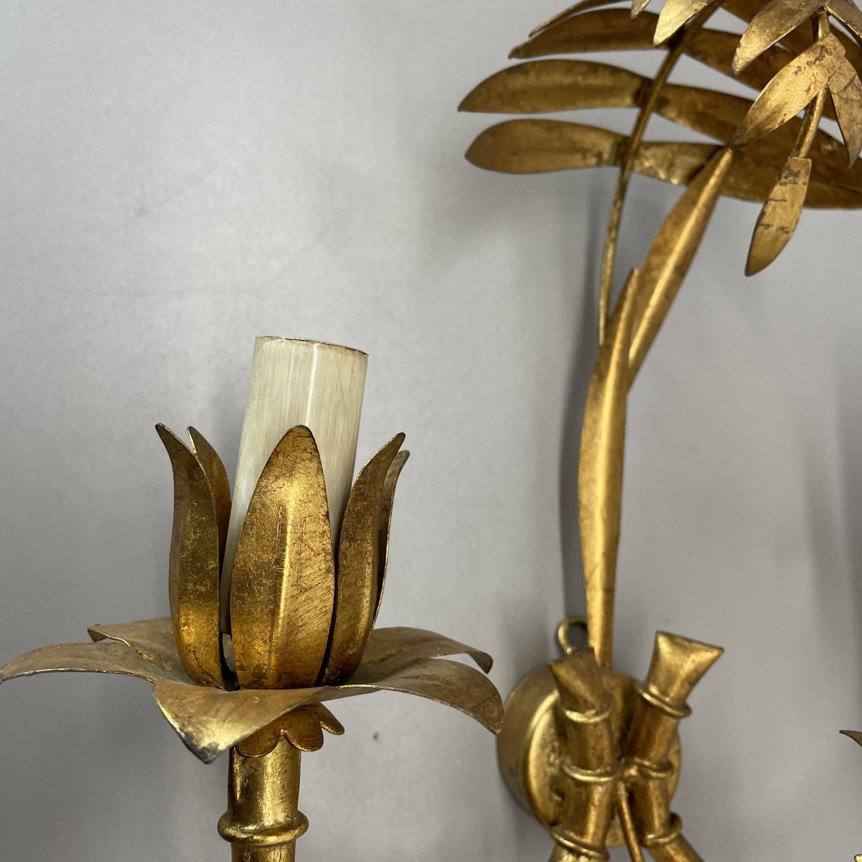 Lot de 2 appliques murales hollywood regency golden florentiner tiki style, italie 1970