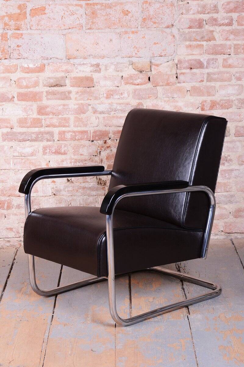 Bauhaus Leather Armchairs from Hynek Gottwald, Czech, 1930s, Set of 2