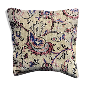 Vintage faded rug pillow case 50x50 cm