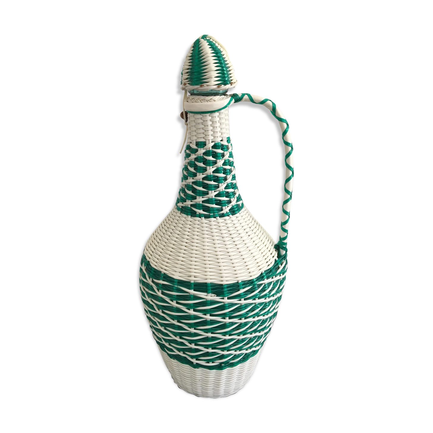 Scoubidou bottle and its 60s cap