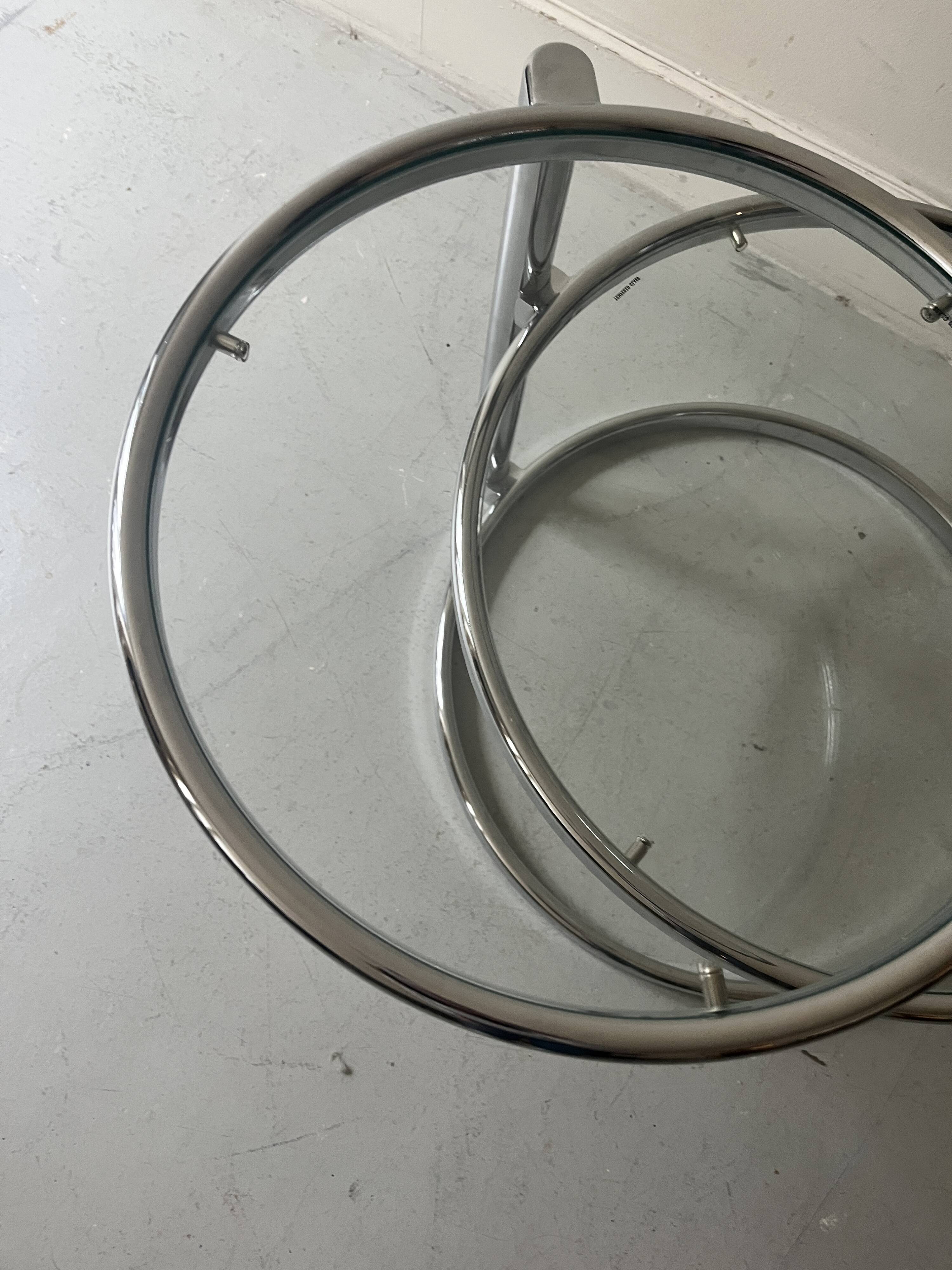 round and rotating coffee table in glass and chrome, design 1970