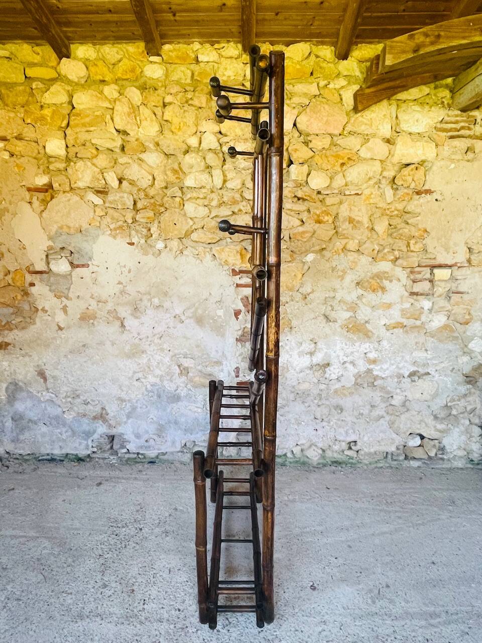 Vestiaire d’entree vintage en bambou avec miroir circa 1920’s