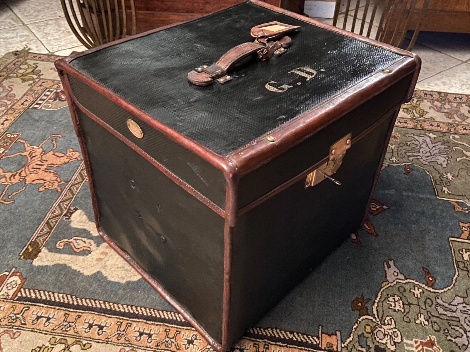 Travel trunk late nineteenth marked "At the start, Paris"