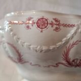 Superb and large English porcelain soup tureen by Minton (19th century)