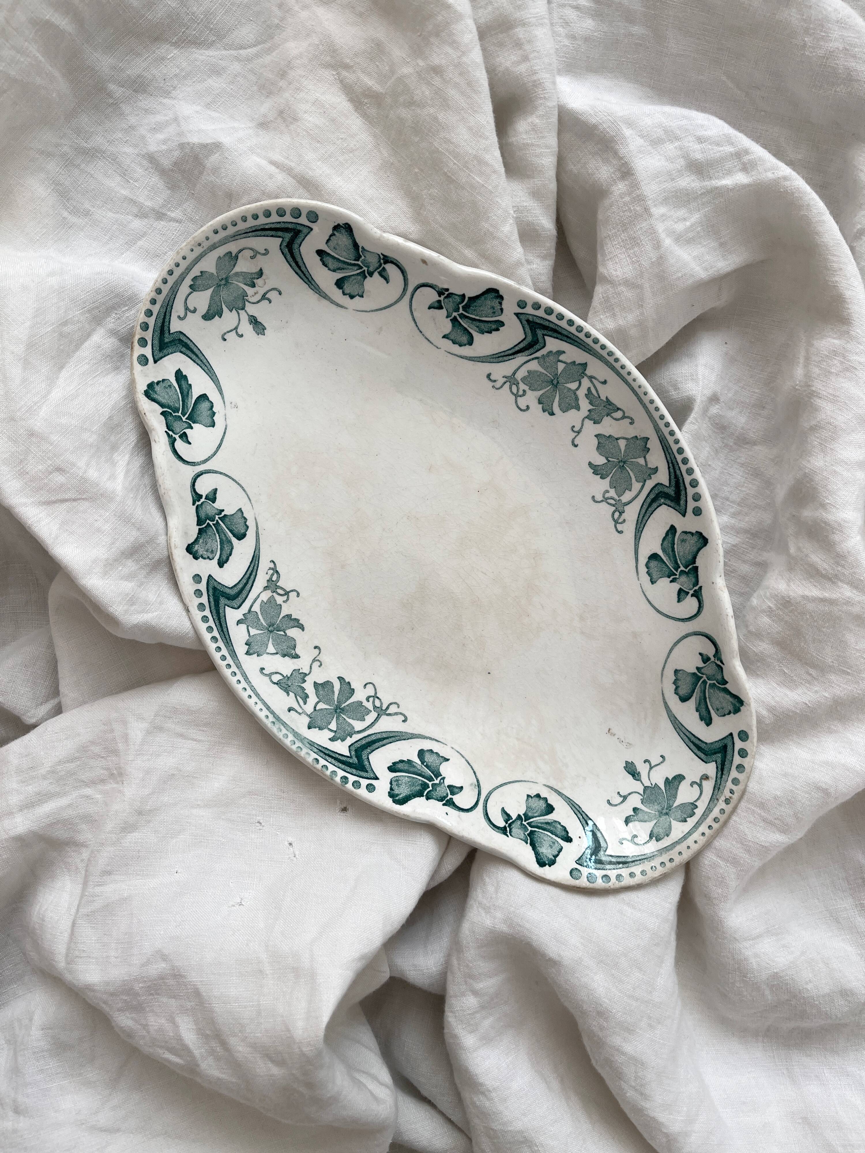 Ironware dish "Lucy" KG Lunéville circa 1900