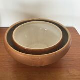 Pair of bowls enamelled sandstone