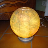 Perrina 1950 glass globe