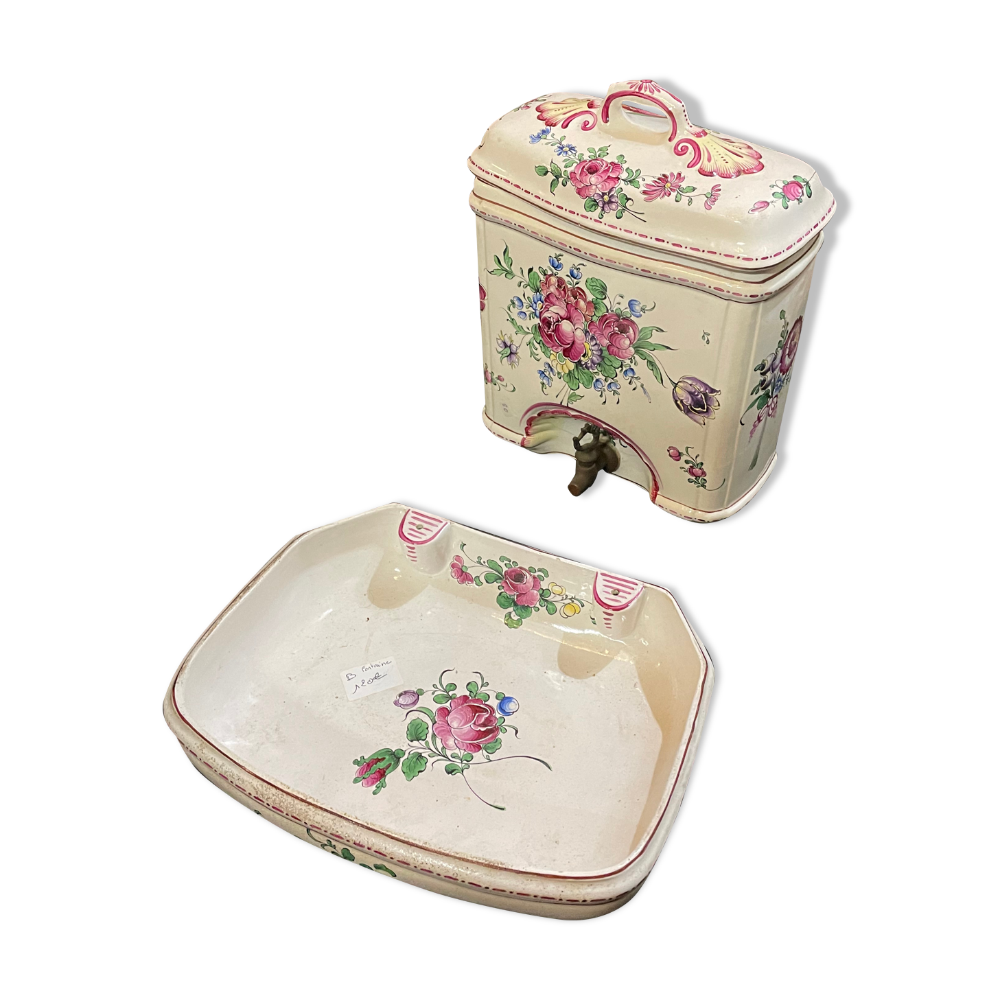 Strasbourg porcelain fountain