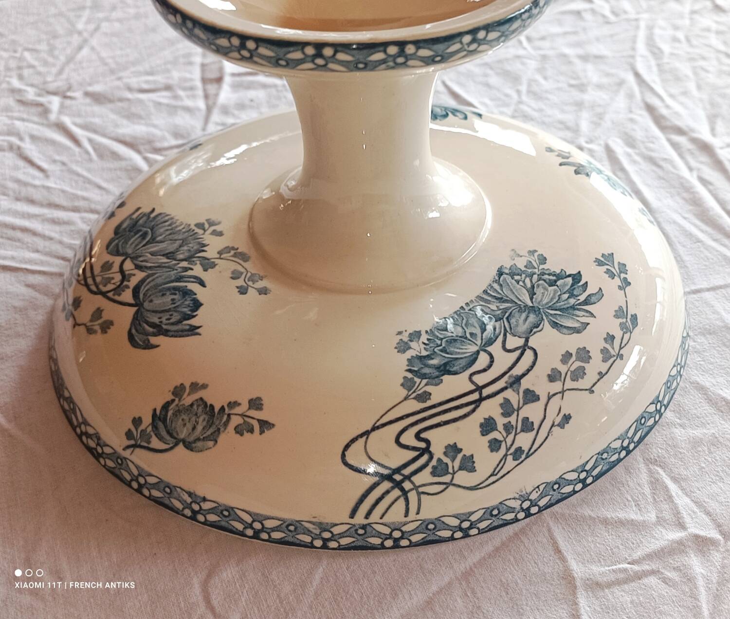 Compotier ancien terre de fer de sarreguemines. le modèle royat,