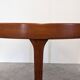 Table ronde extensible en teck de Oluf Theodor Larsen, Danemark vers 1970