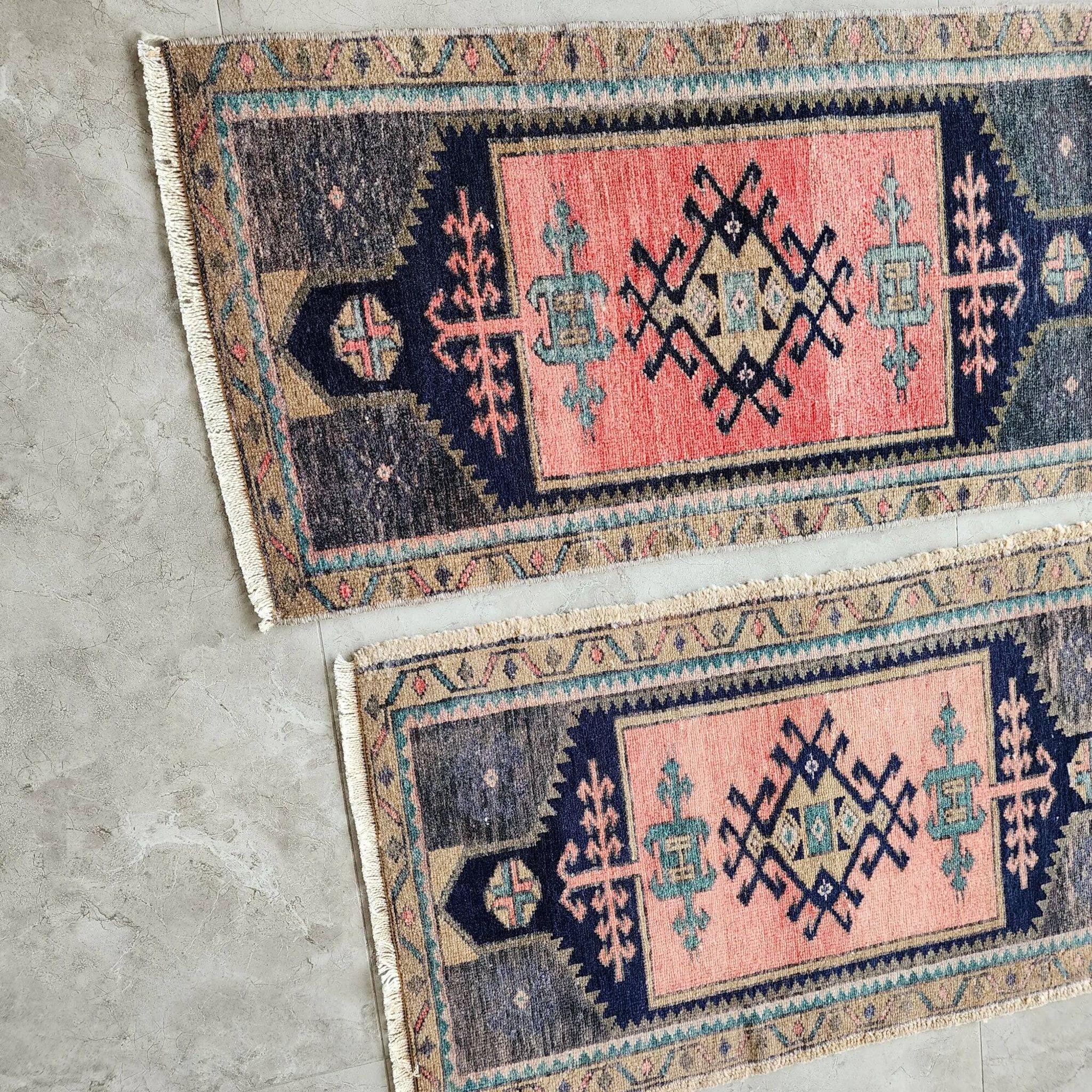 Lot de 2 tapis turcs vintage faits main