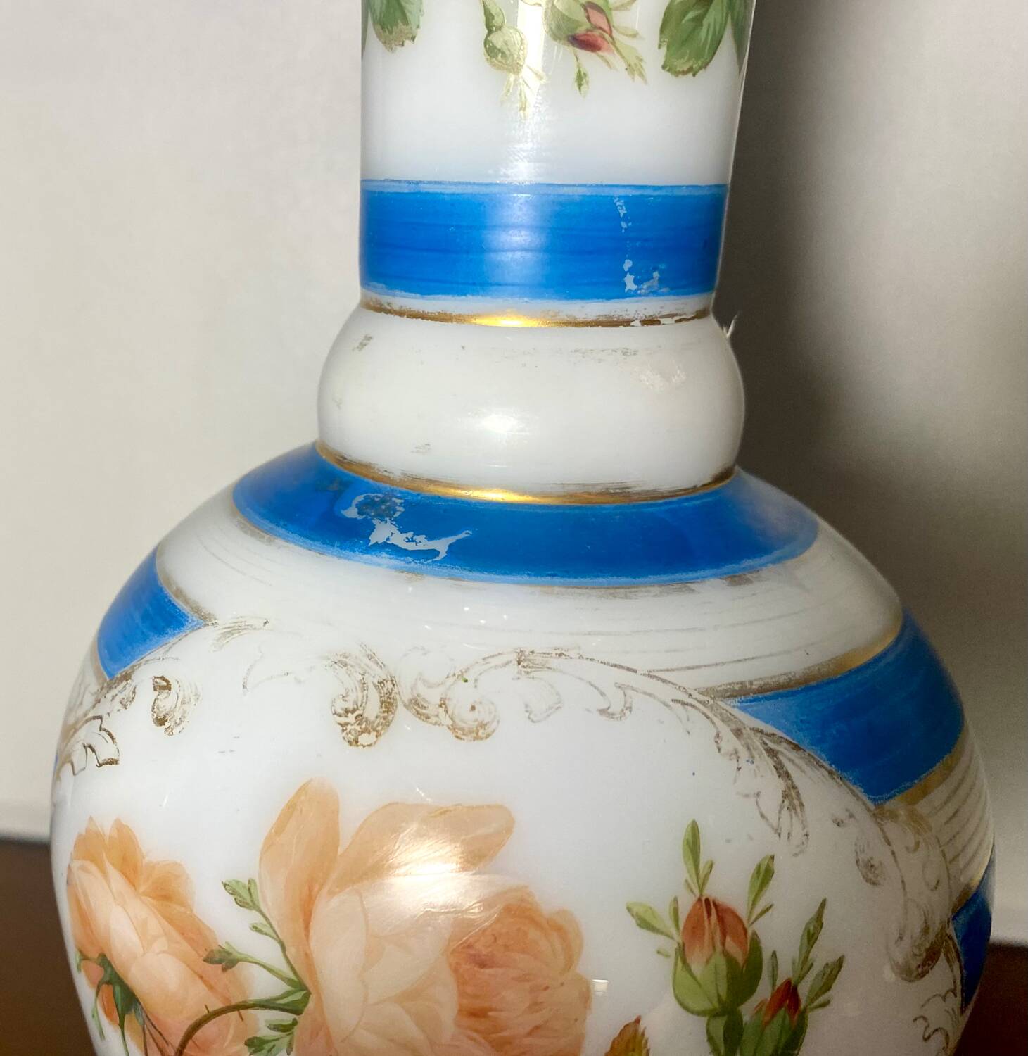 Jean-françois robert baccarat vase opaline peint main