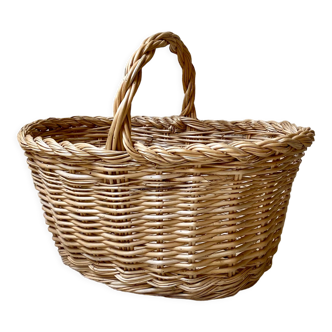 Wicker basket