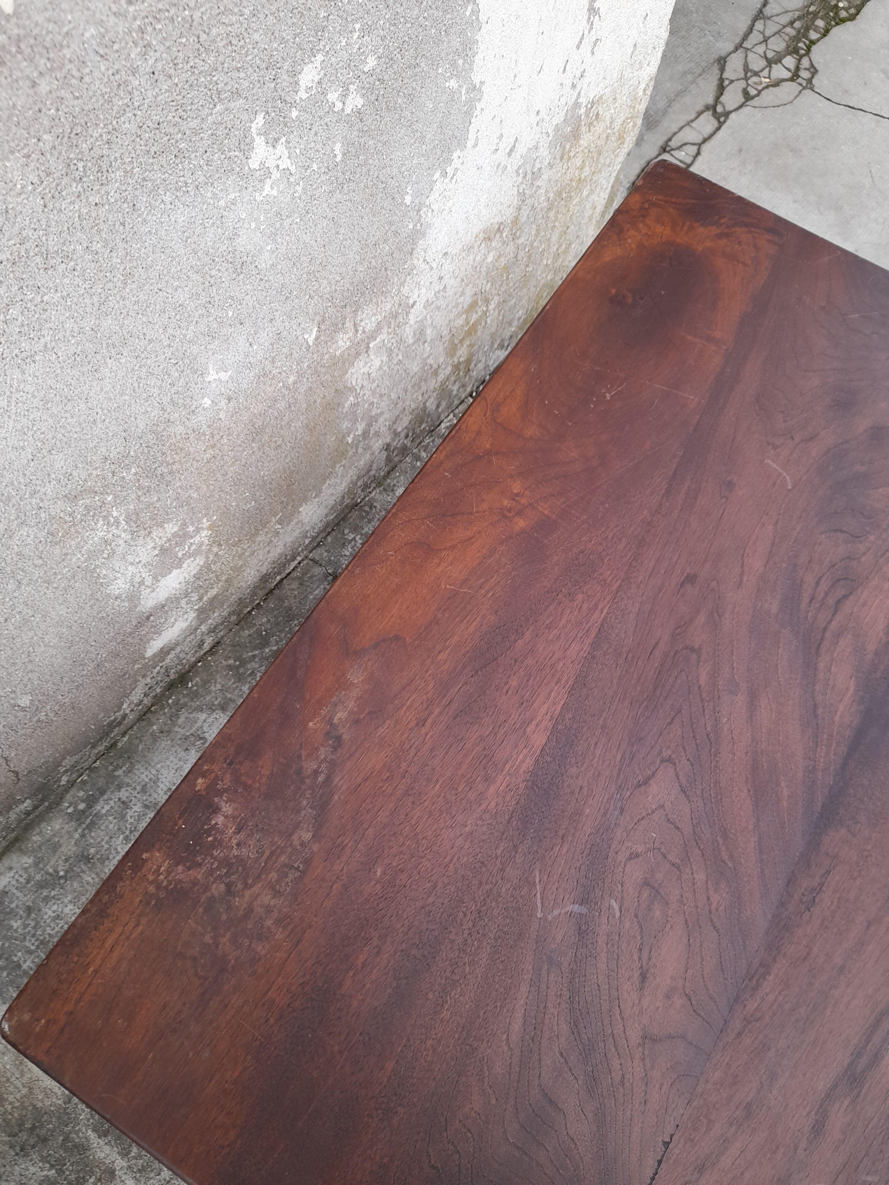 Table basse de ferme rustique 1900 en Fruitier