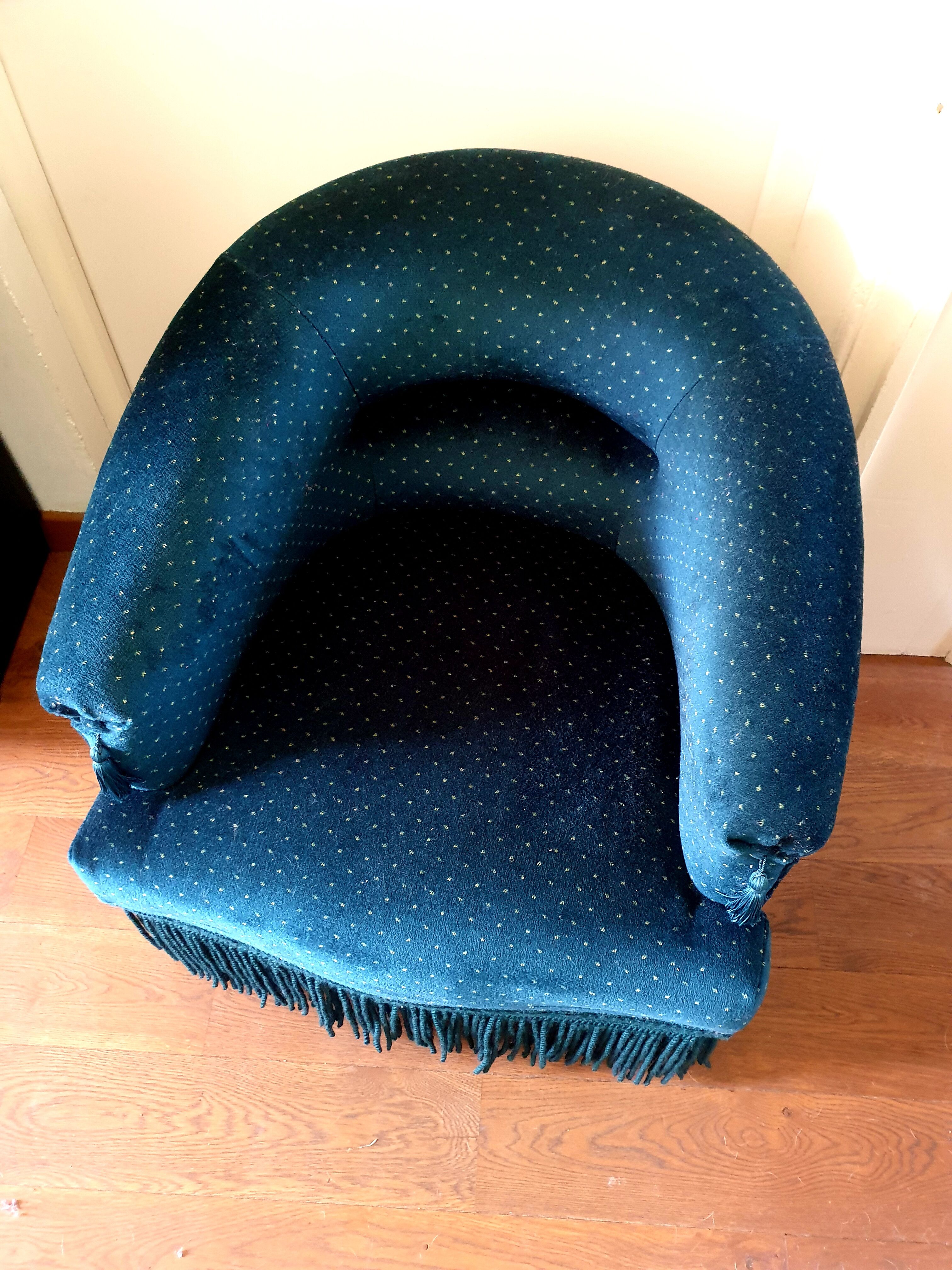 Fauteuil crapaud bleu pétrole