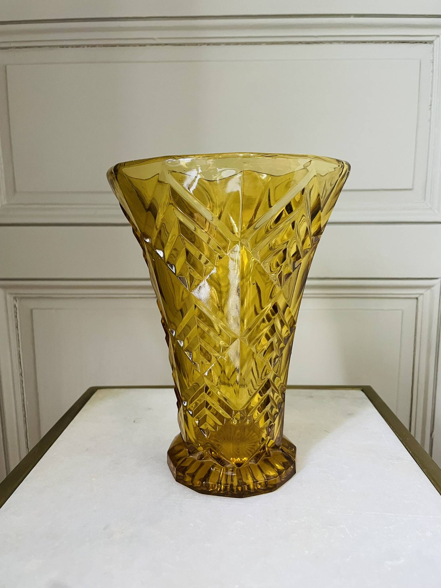 Molded glass vase