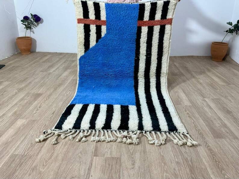 Traditional Berber rug 220cmx150cm