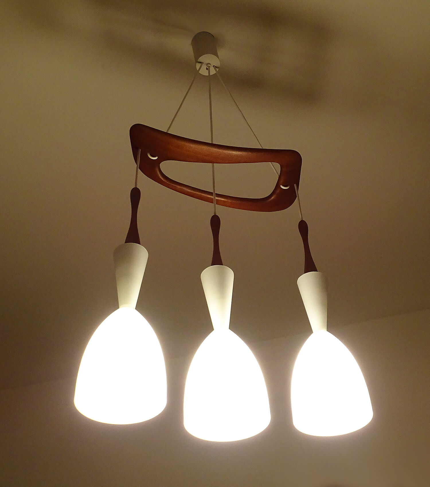 Scandinavian pendant lamp vintage, teak and opaline glasses, 50s