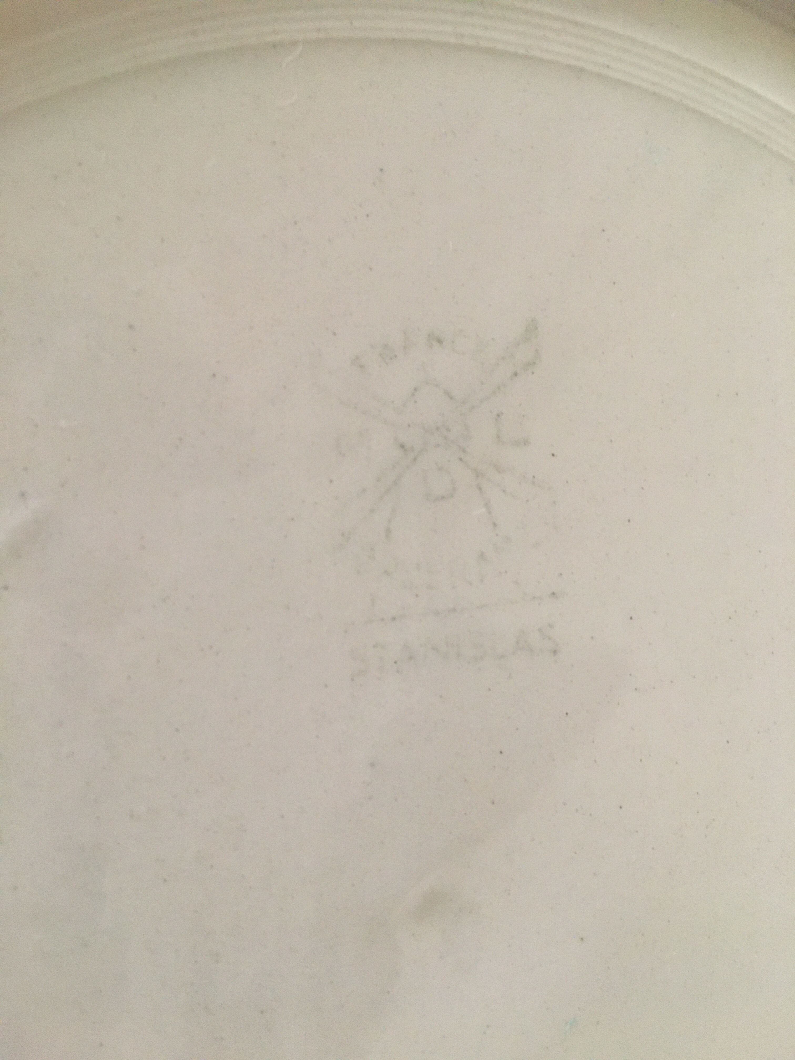 Deep dish and flat plate Moulin des Loups Stanislas model