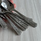 12 small dessert spoons