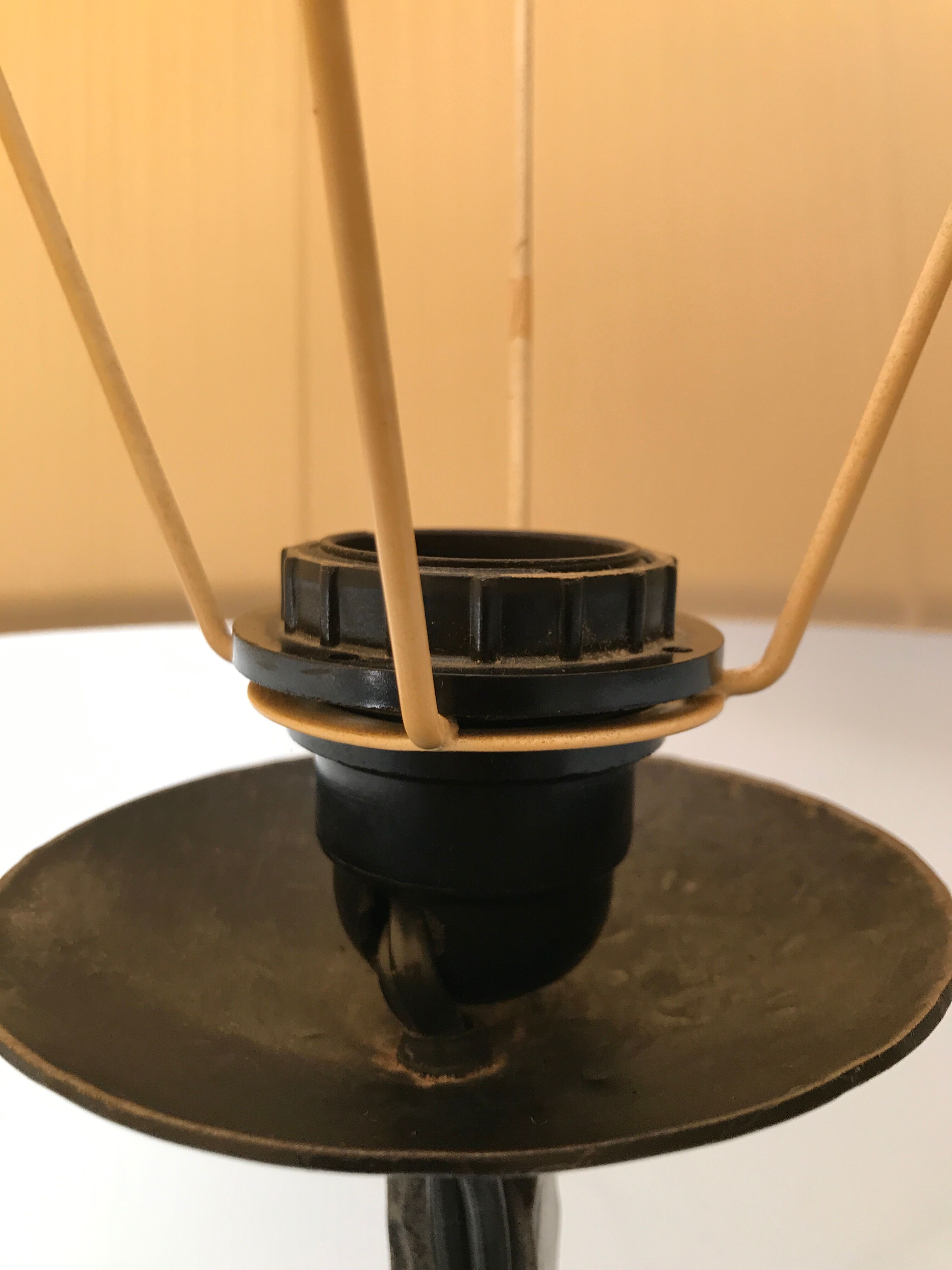 Tripod floor lamp in bronze Louis XV style