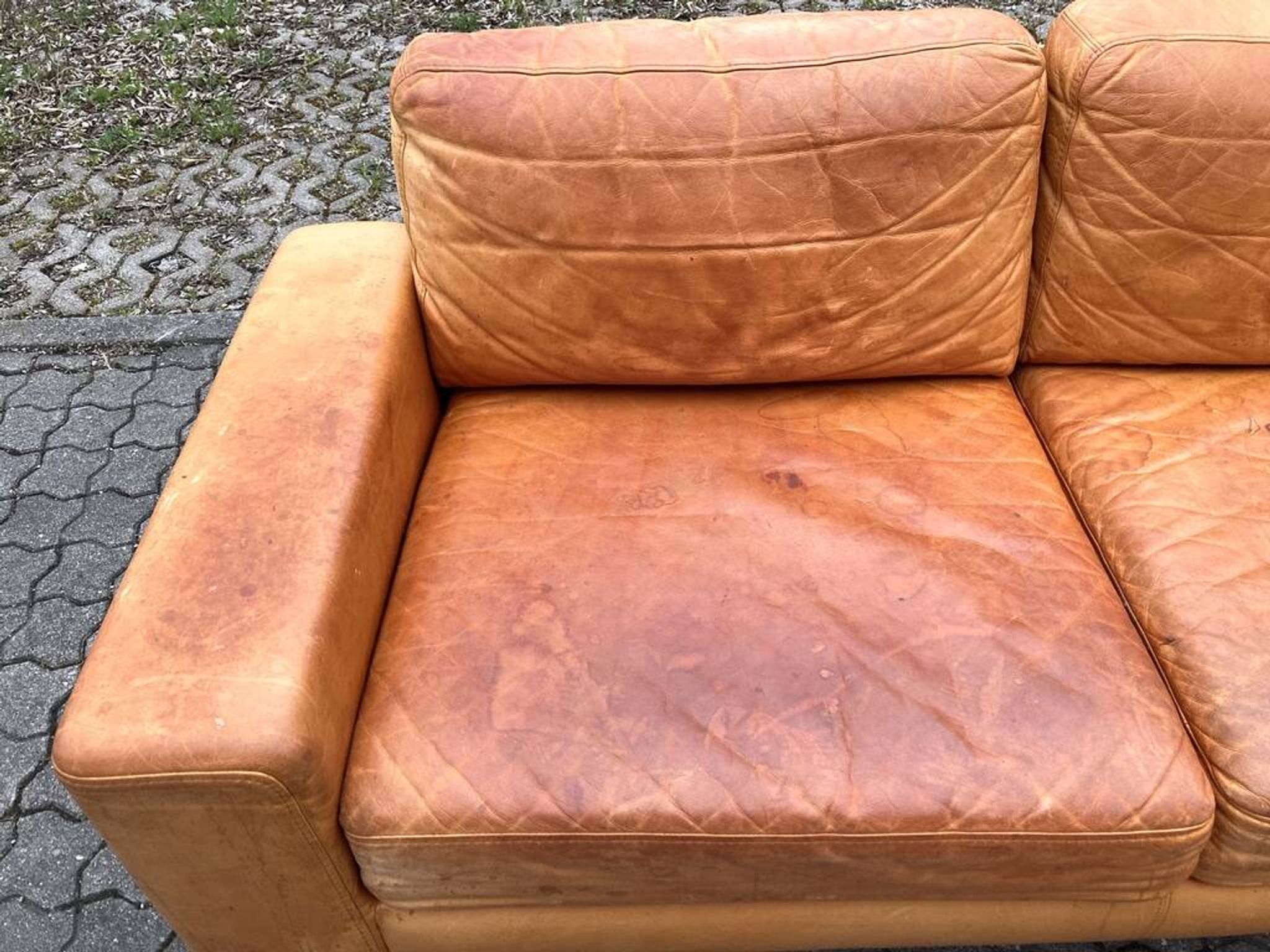 Canapé en cuir cognac vintage danois moderne du milieu du siècle