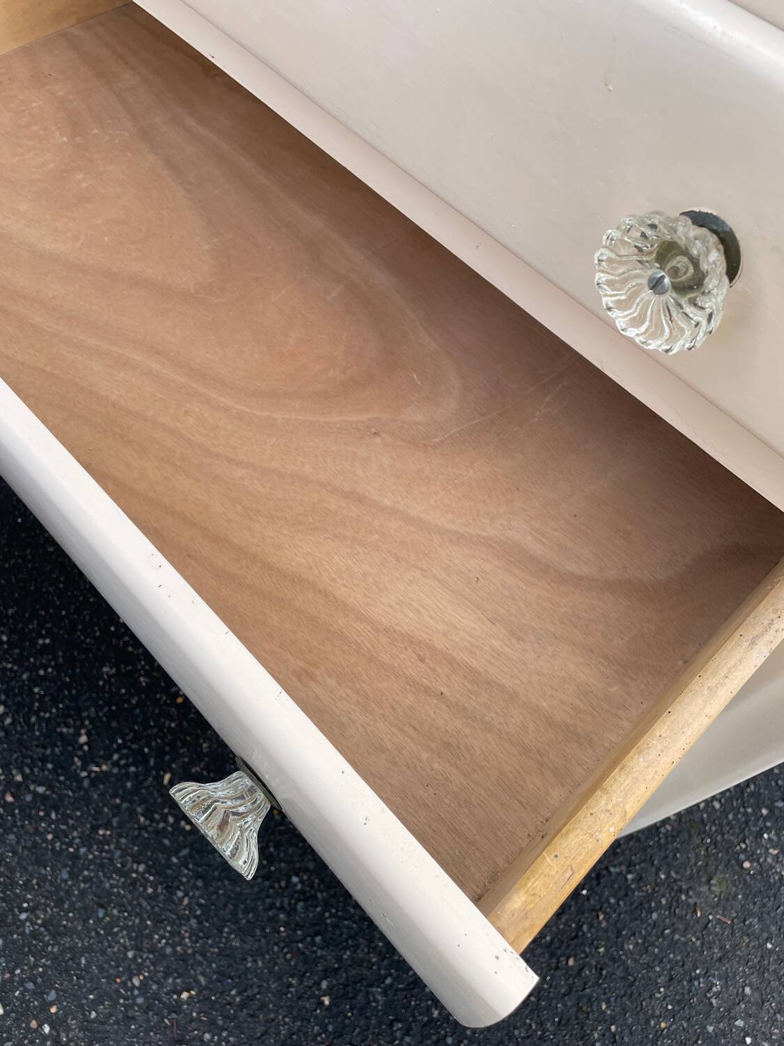 Art Deco chest of drawers with moustache feet, 1930