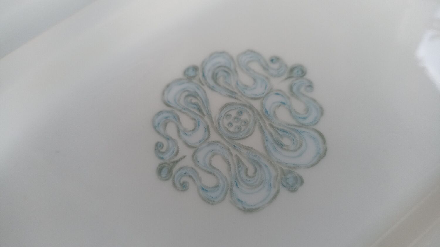 3 Jammet-Seignolles serving dishes in Limoges porcelain. Parable, Turku décor