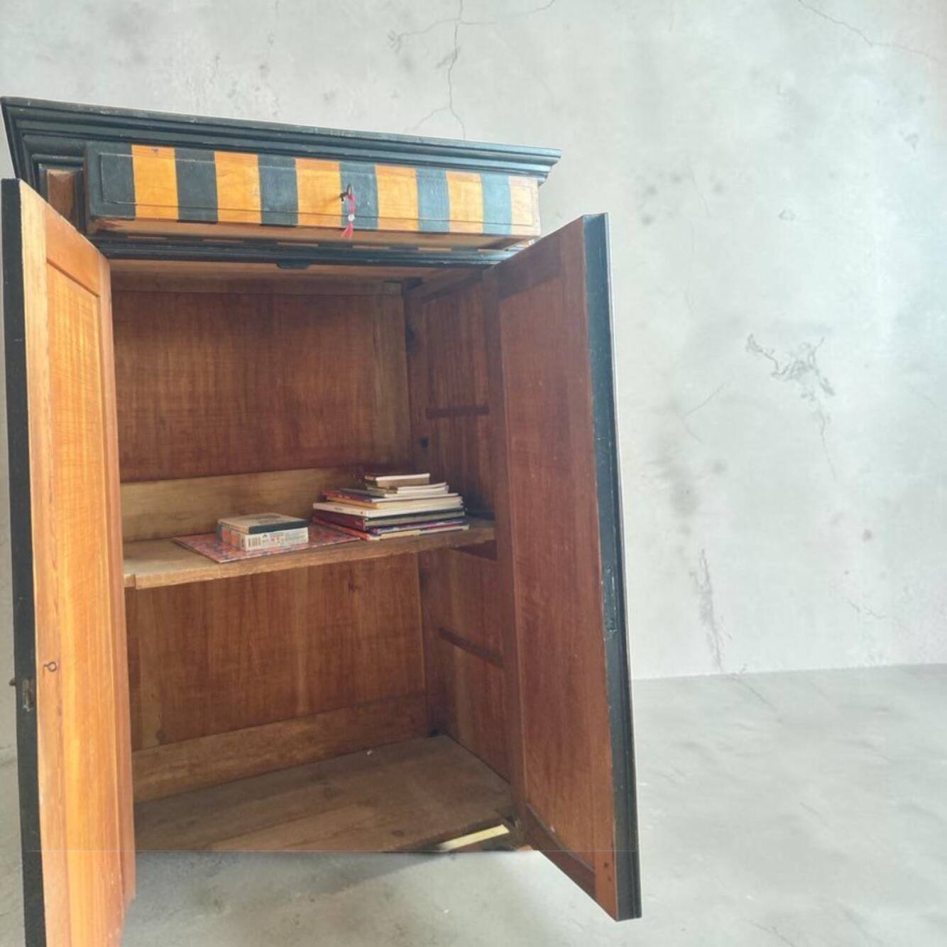 Antique Parisian wardrobe with graphic stripes – H180 cm