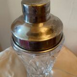 Crystal and metal shaker