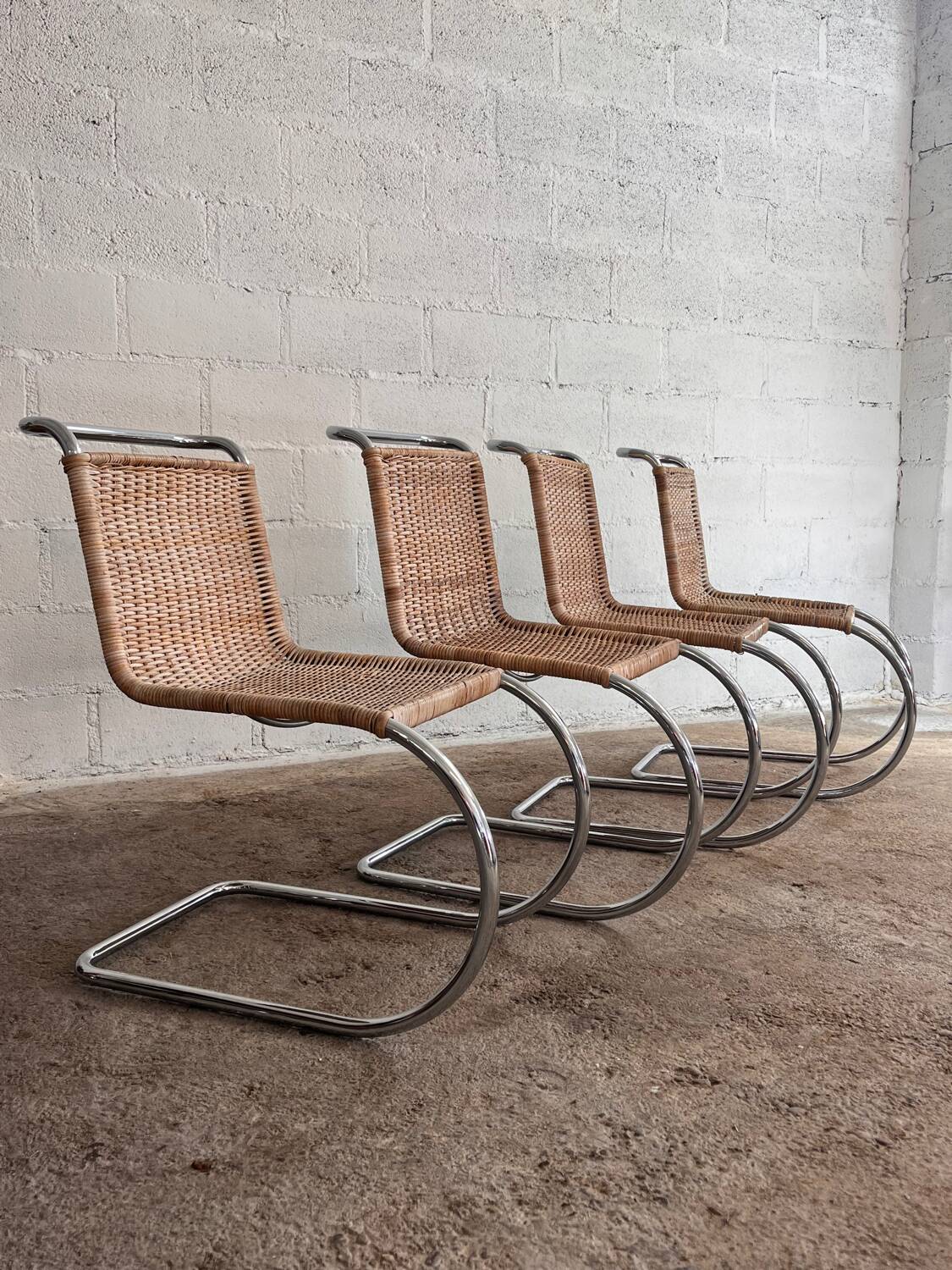 Set of 4 mr10 rattan chairs by mies van der rohe