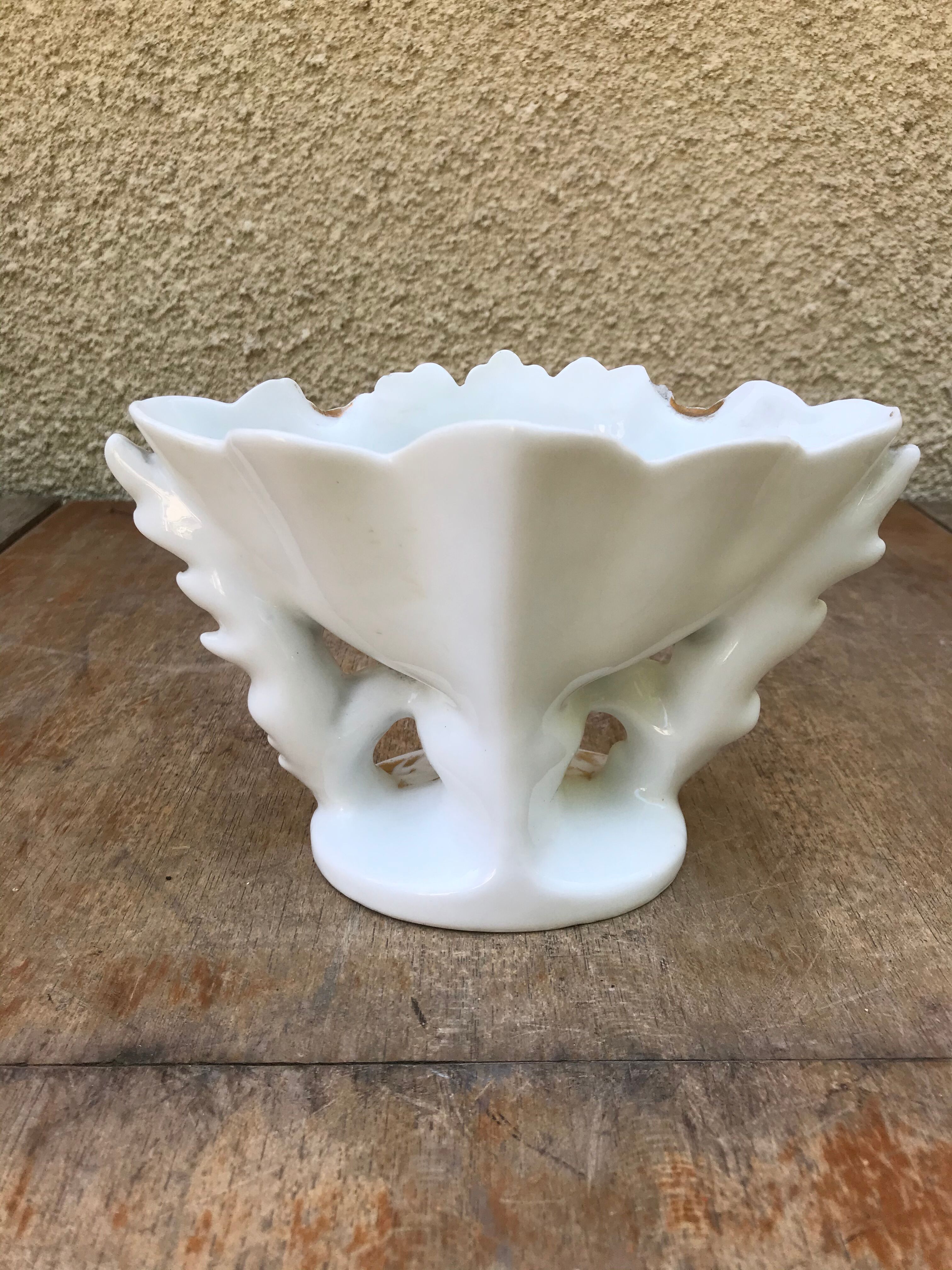 Former Vase De Marié Porcelain Blanche - Vintage Gilding